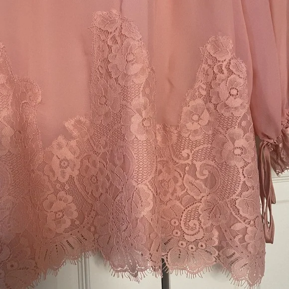 We are HAH shift dress, never worn. - Picture 6 of 6